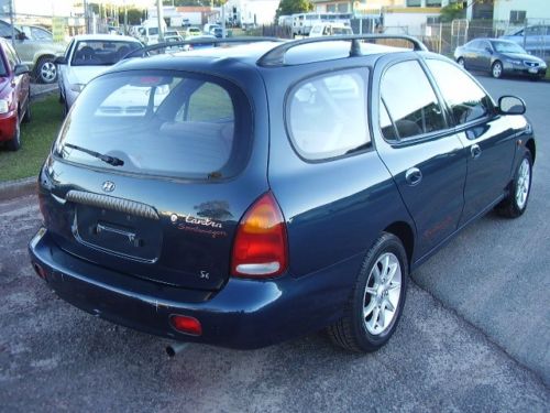 Hyundai Lantra Station Wagon Gas Struts (Pair)